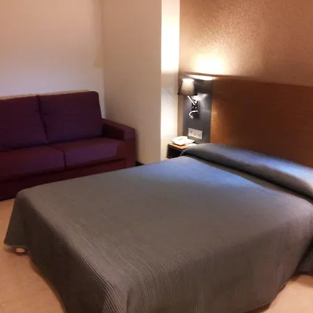 雷吉奥加的斯酒店 3*