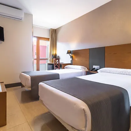 雷吉奥加的斯酒店