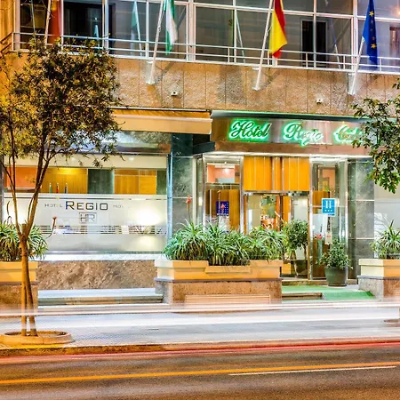 雷吉奥加的斯酒店 3*